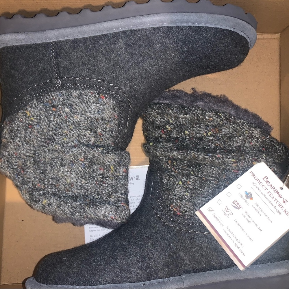 BearPaw Virginia Boots (Gray)